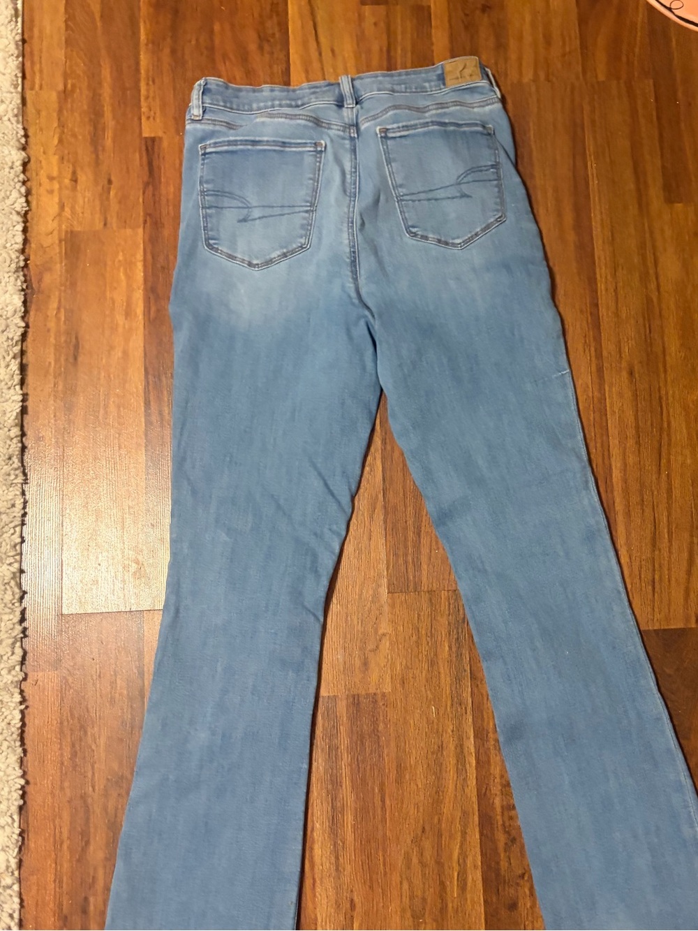 American Eagle Outfitters Light Blue Flare Jeans - Picture 2 of 6
